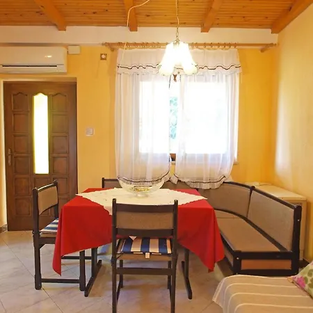 Fuer 4 Personen Ca 32 Qm In Rovinj, Istrien Istrische Riviera 罗维尼
