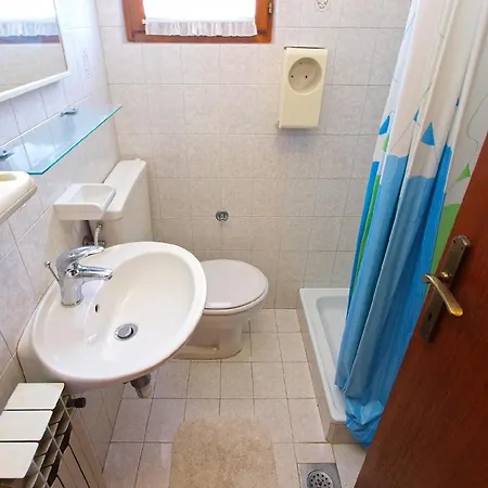 Fuer 4 Personen Ca 32 Qm In Rovinj, Istrien Istrische Riviera