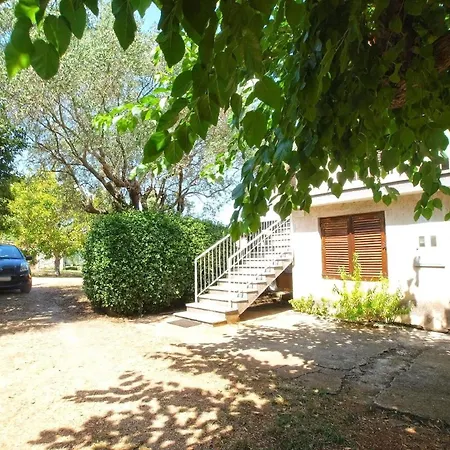 Fuer 4 Personen Ca 32 Qm In Rovinj, Istrien Istrische Riviera *
